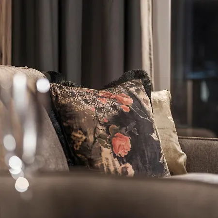 Platzhirsch & * Mayrhofen