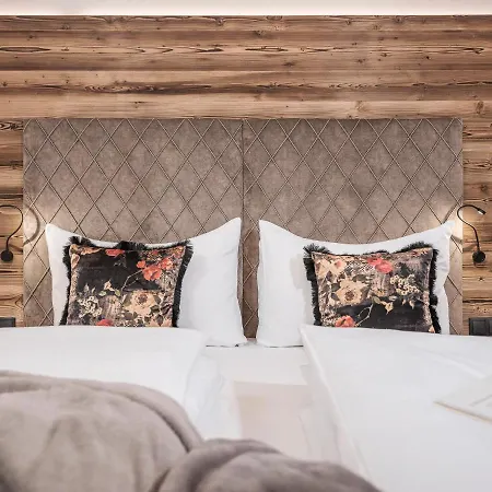 Platzhirsch & * Mayrhofen