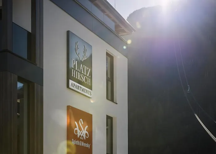 Platzhirsch & アパート マイヤーホーフェン
